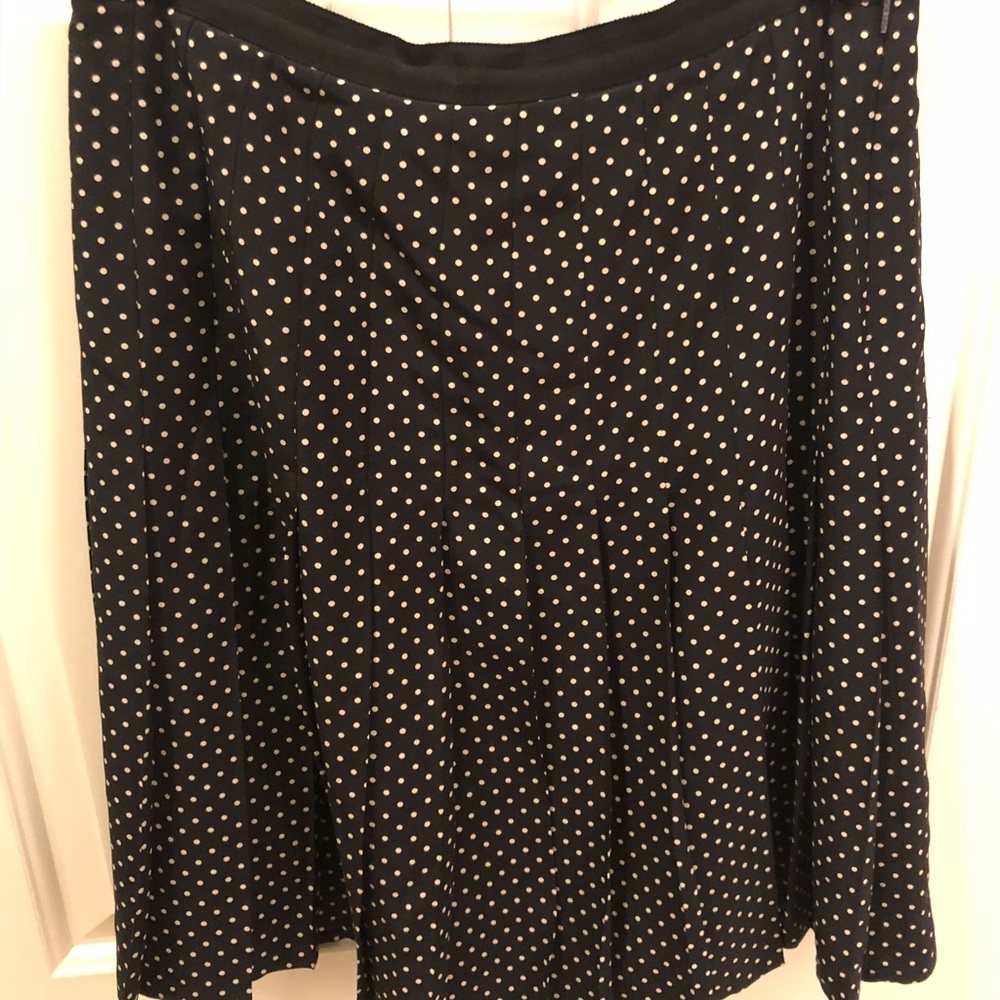 Tory Burch plead skirt
